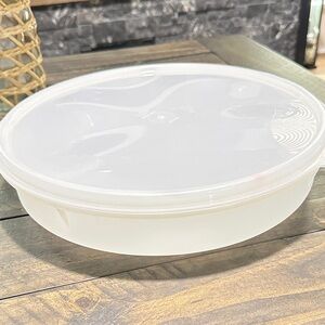 VTG Tupperware Pie Carrier Base only, Eagle Super seal lid